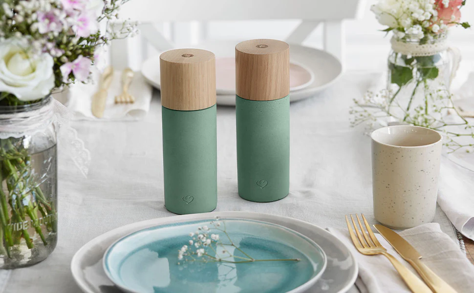 Salz & Pfeffermühlen-Set 2-tlg. aus Buchenholz und Beton - Braun/Mint - Image 9