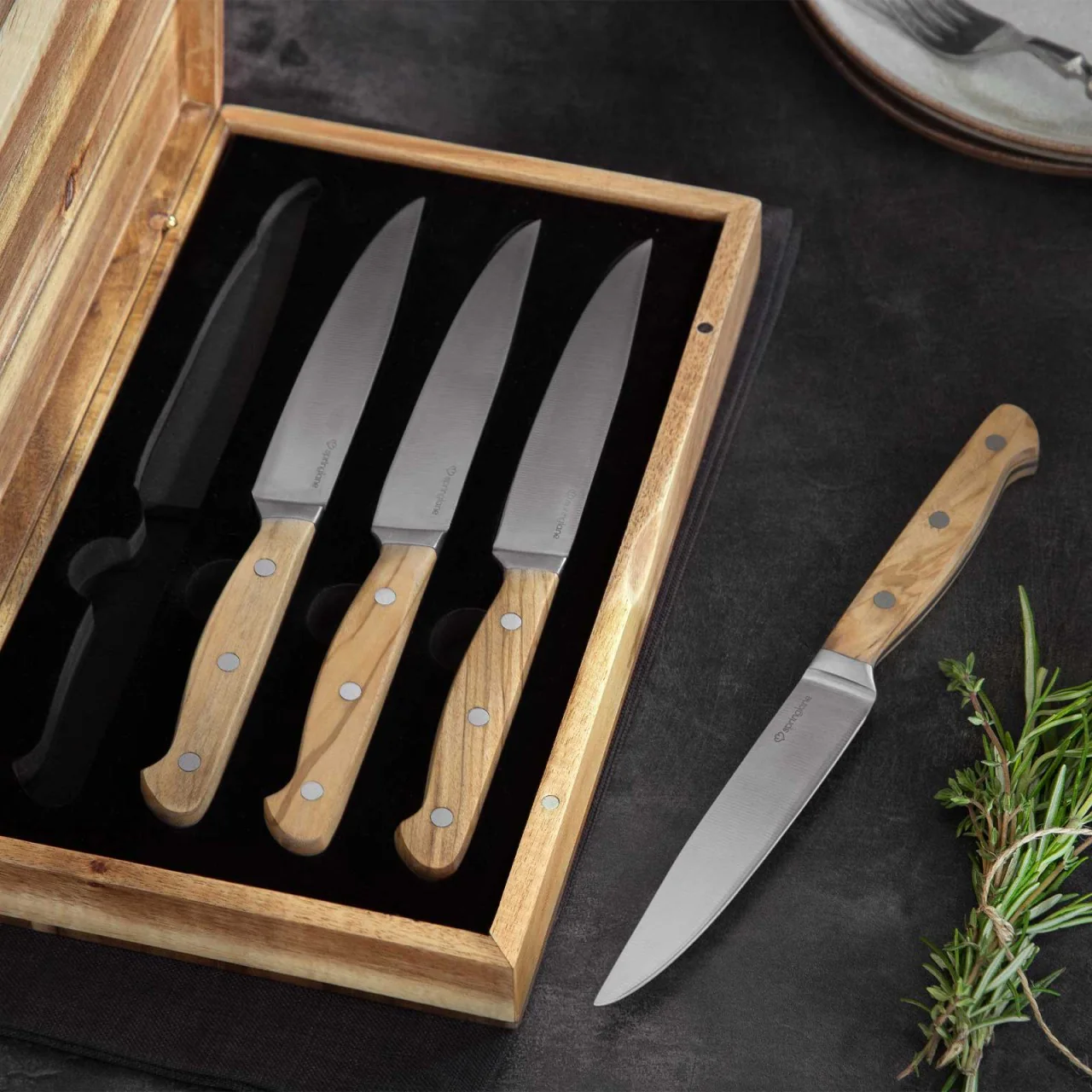 Steakmesserset Stan mit Olivenholzgriffen - Image 3