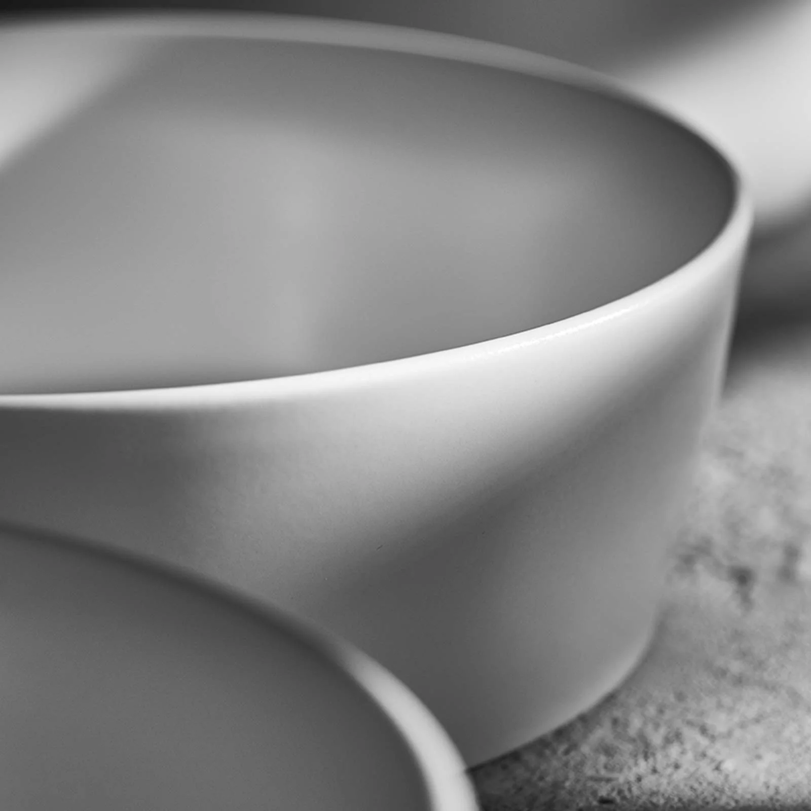Sweet Scandi 2er-Sets Suppenteller aus New Bone Keramik matt - Weiß, Anthrazit oder Mint - Image 2